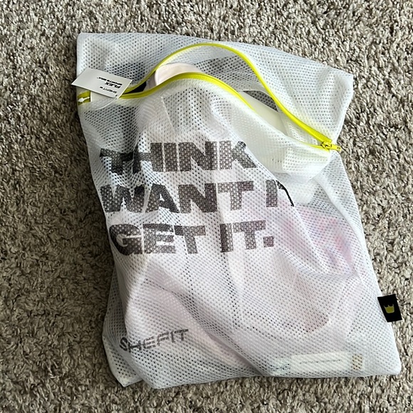 NWT Flex Shefit Bra-Make Offers - Picture 3 of 8